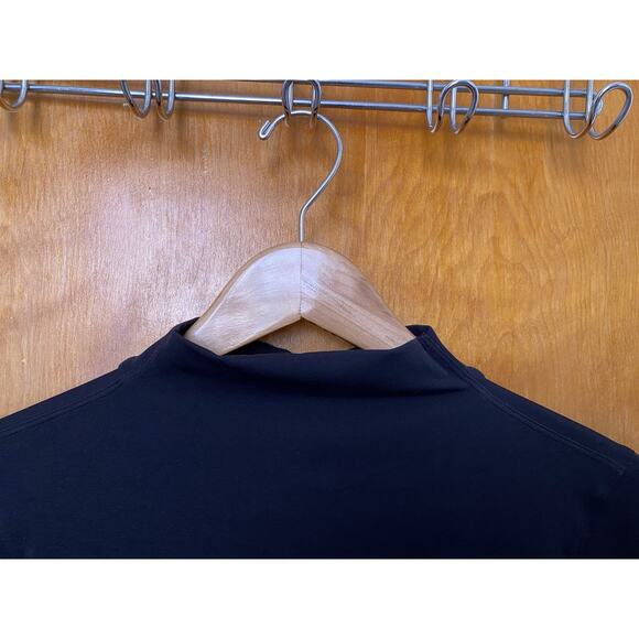 Lululemon All Aligned mock neck long sleeve black cropped Top Tee sz 6 Nulu - Picture 5 of 7